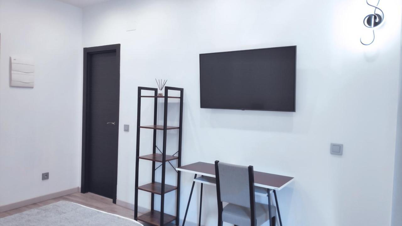 Hostal Dona Isabel Majadahonda Dış mekan fotoğraf
