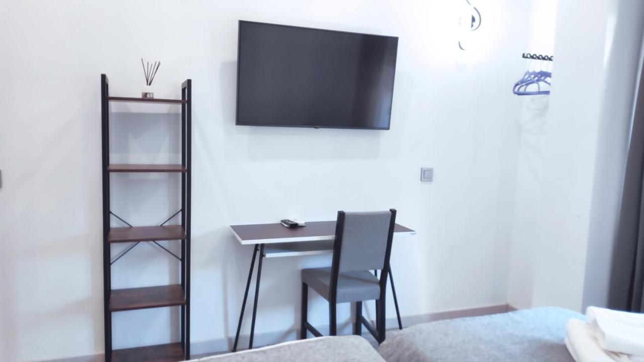 Hostal Dona Isabel Majadahonda Dış mekan fotoğraf