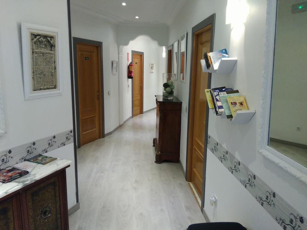 Hostal Dona Isabel Majadahonda Dış mekan fotoğraf