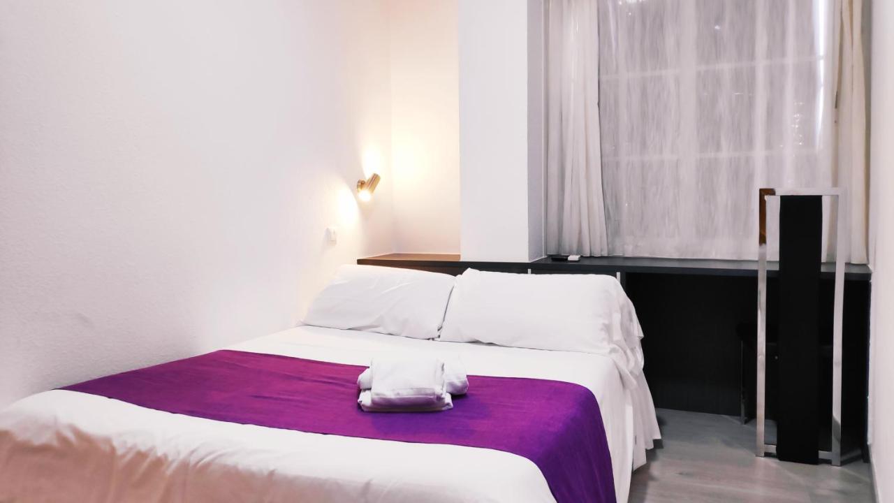 Hostal Dona Isabel Majadahonda Dış mekan fotoğraf